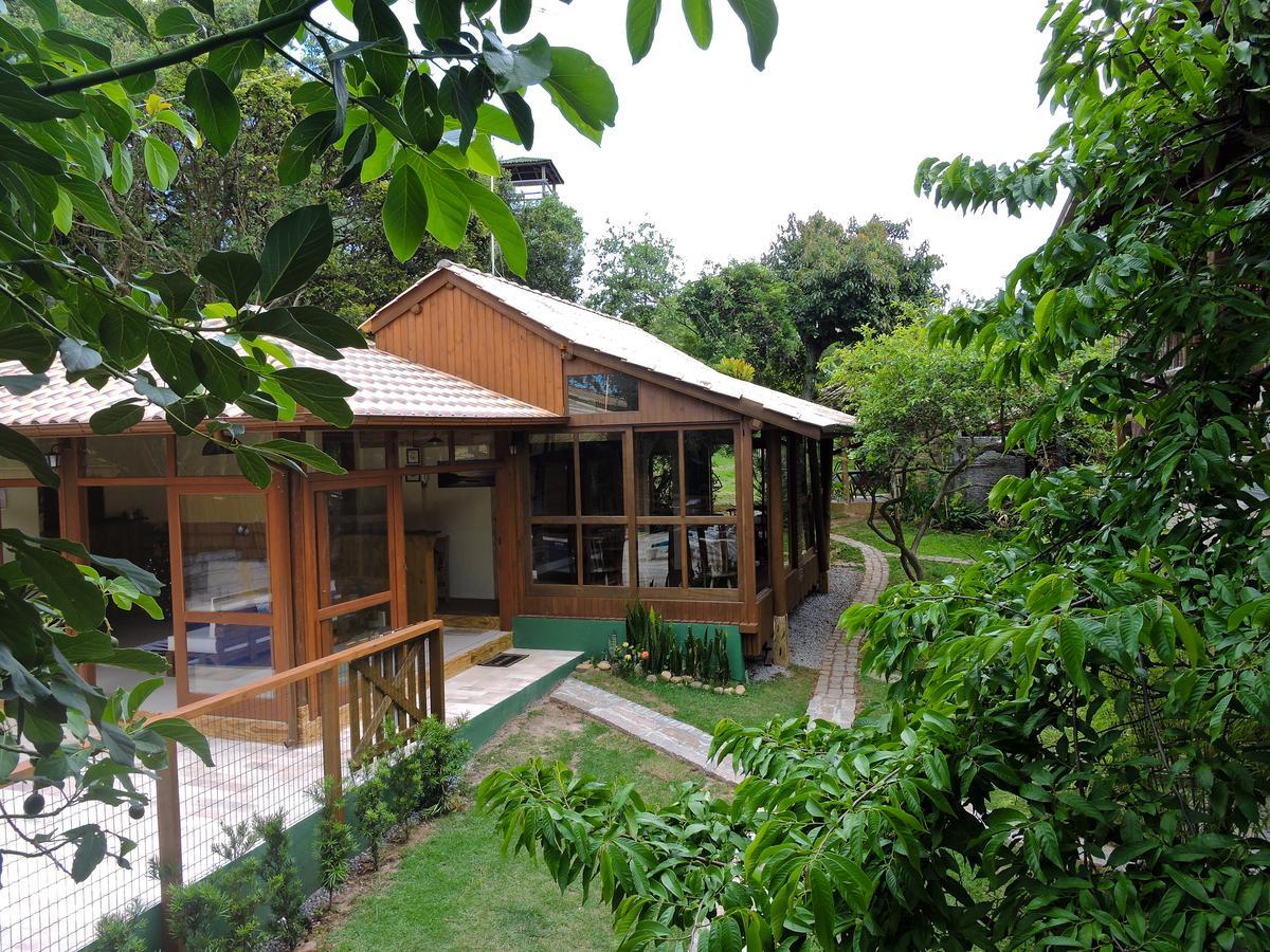 Pousada Morada Flor Da Terra Guarda do Embau Ngoại thất bức ảnh